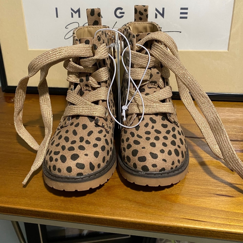 Toddler Girl size 6 boots